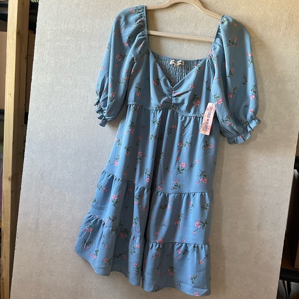 Inspired Hearts Floral Blue Dress. NWT Tiered skirt. Puffy sleeves. Size L.